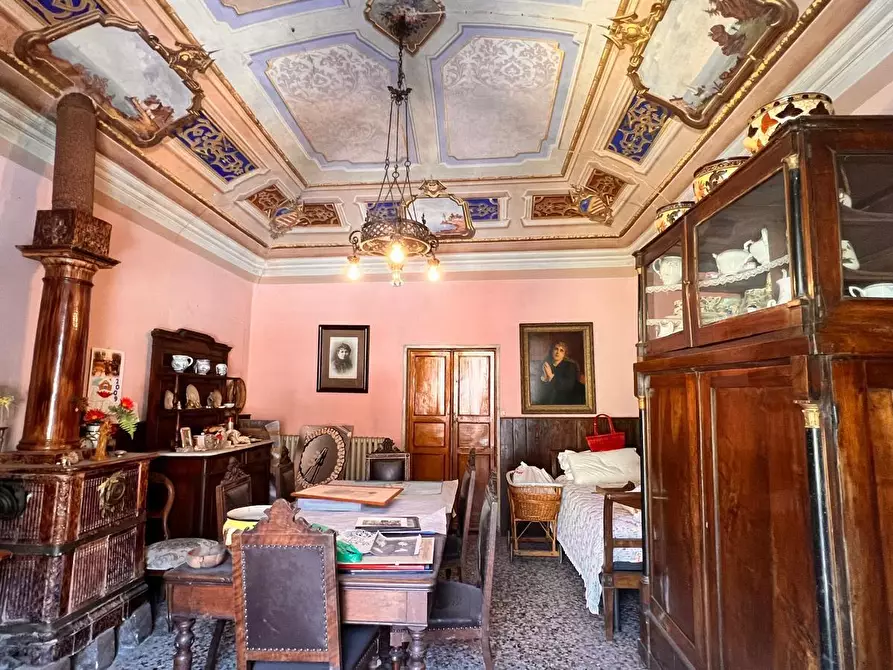 Immagine 10 di Appartamento in vendita  in piazza dell'Indipendenza 25 a Pontinvrea