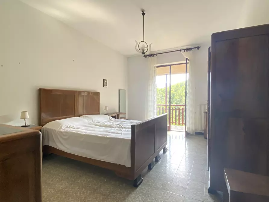 Immagine 11 di Trilocale in vendita  in Via Vara Superiore 27 a Urbe