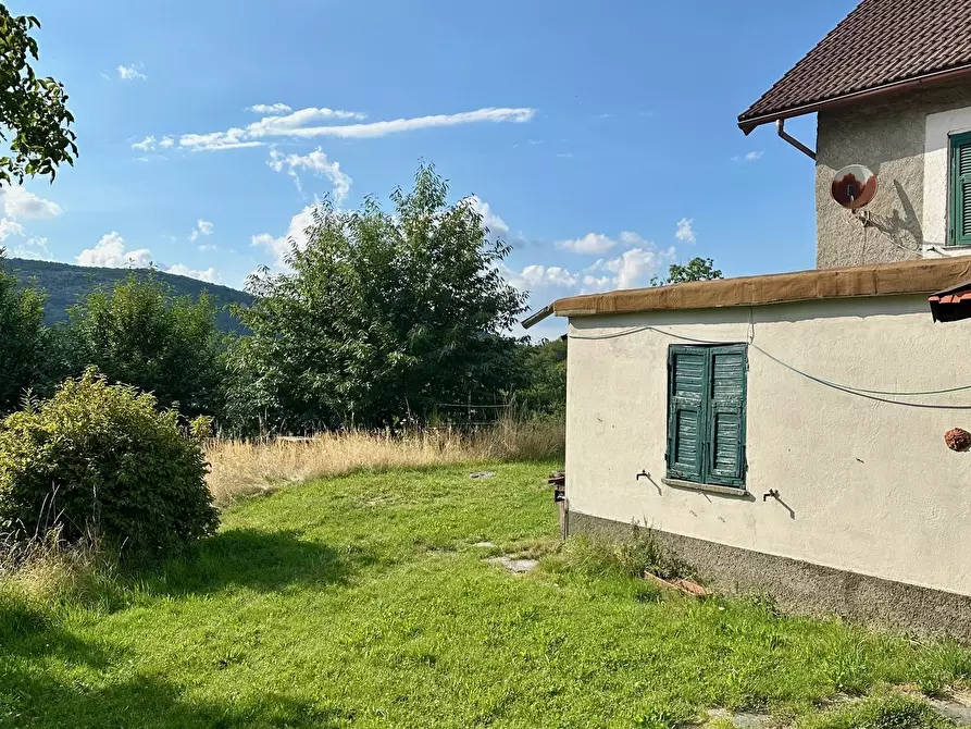 Immagine 5 di Rustico / casale in vendita  in piampaludo a Sassello