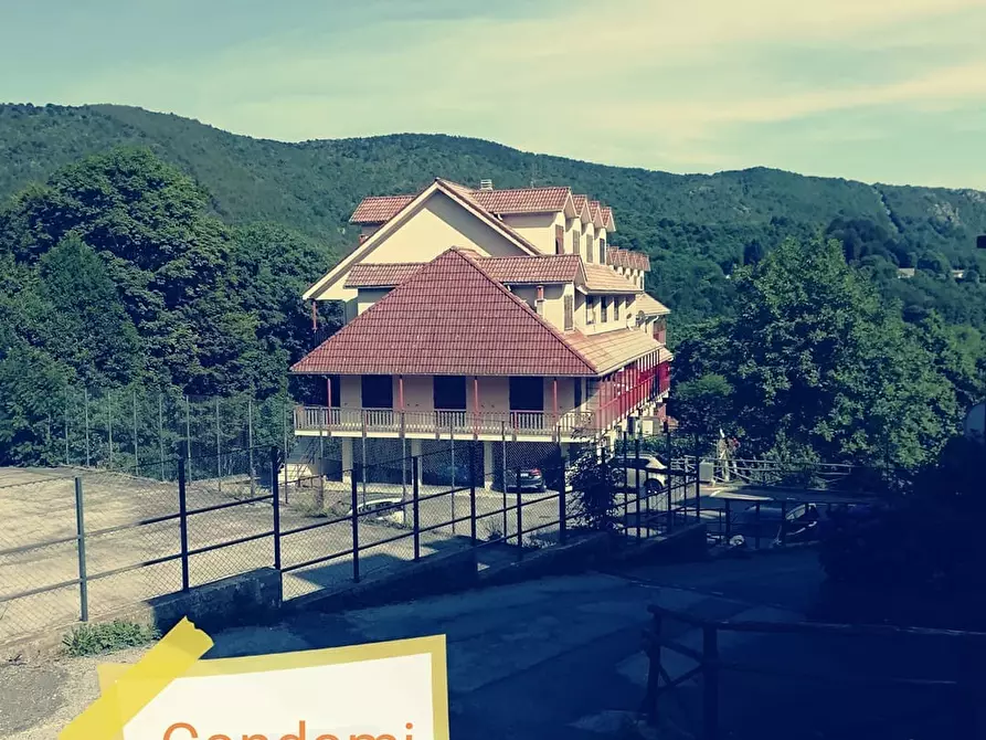 Immagine 21 di Bilocale in vendita  in SP40 71 a Urbe