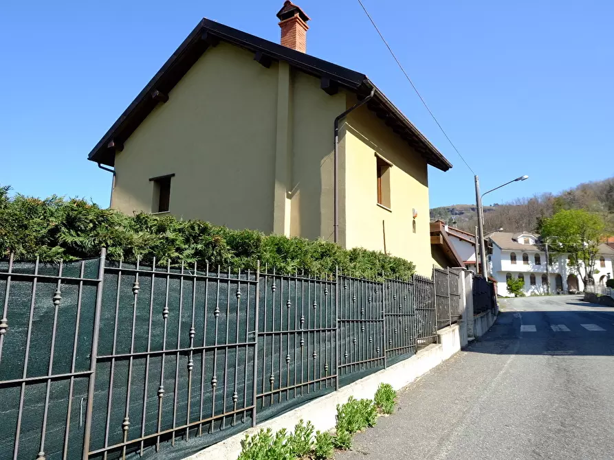 Immagine 8 di Rustico / casale in vendita  a Tiglieto