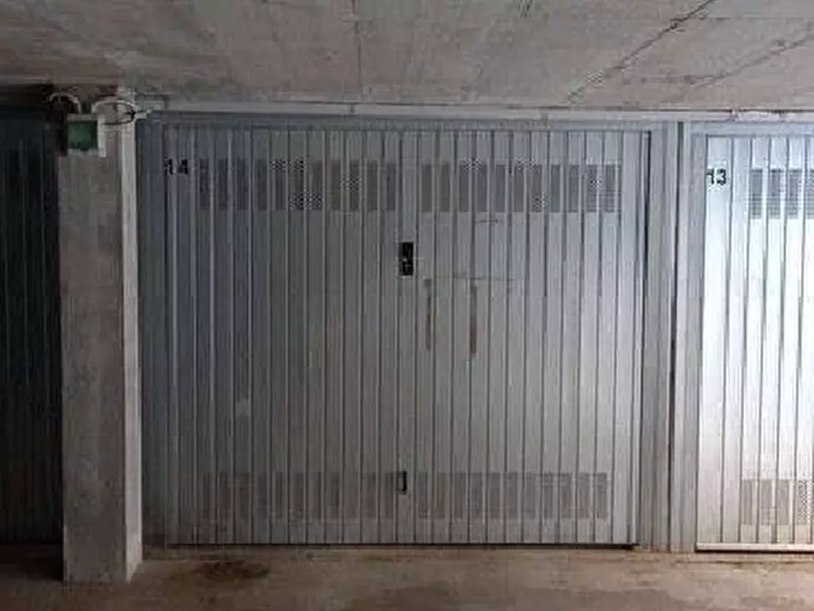 Immagine 3 di Garage in vendita  in Via Guido Agosti 49 a Genova