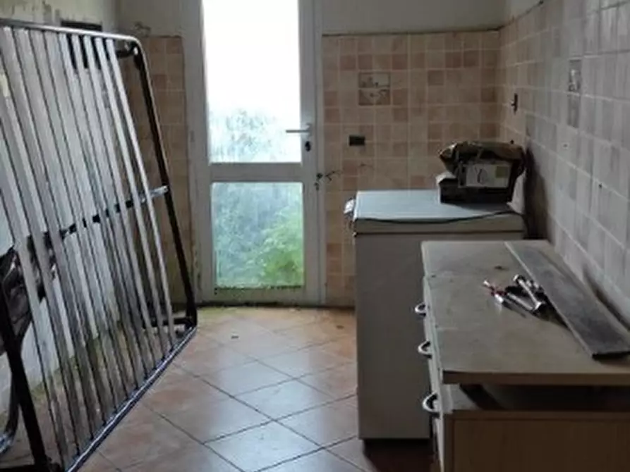 Immagine 3 di Quadrilocale in vendita  in Via Geminiano 29 a Genova