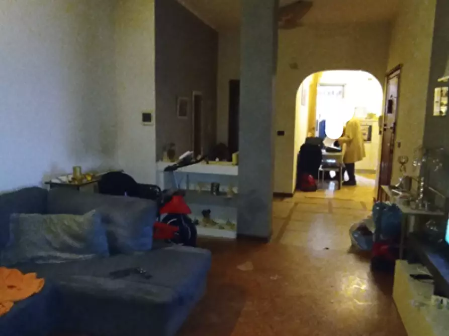 Immagine 3 di Quadrilocale in vendita  in Via Vistrorio 88 a Torino