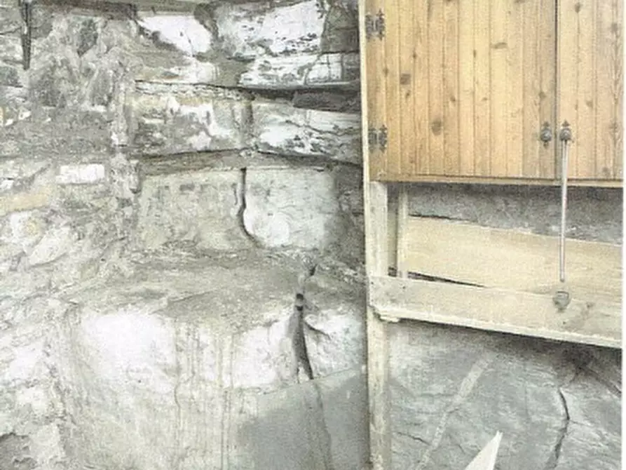 Immagine 7 di Magazzino in vendita  in Via Oratorio 3 a Caravonica