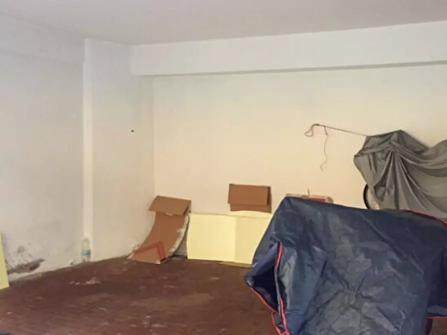 Immagine 5 di Garage in vendita  in Via Castagneto 58 a Rapallo