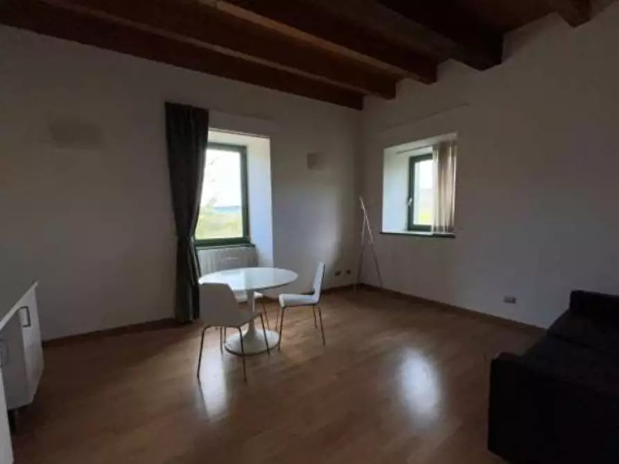 Immagine 10 di Casa indipendente in vendita  in Strada Provinciale 108 snc a Momperone