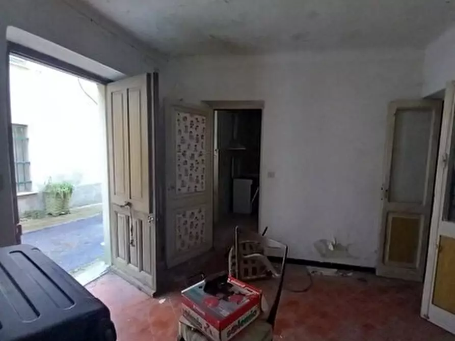 Immagine 5 di Quadrilocale in vendita  in Via Fieschi 2 a Montoggio