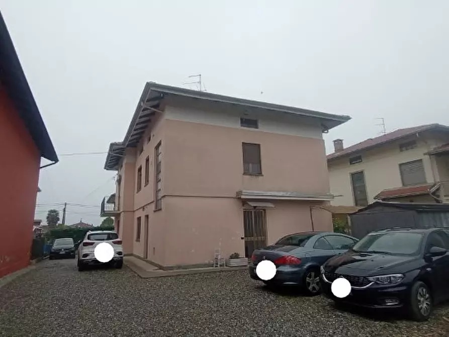 Immagine 1 di Pentalocale in vendita  in Via Vercellotto 110 a Cossato