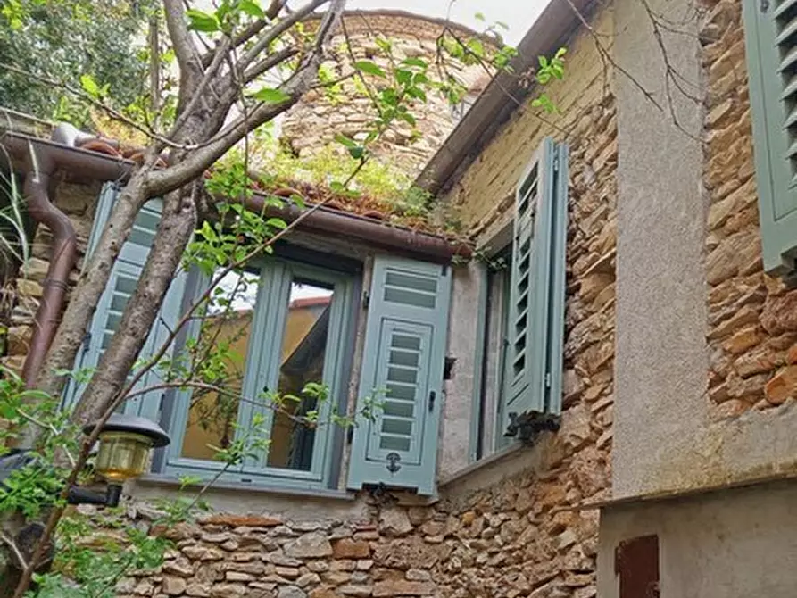 Immagine 10 di Terratetto in vendita  in Via Edmondo de Amicis 2 a Pontedassio