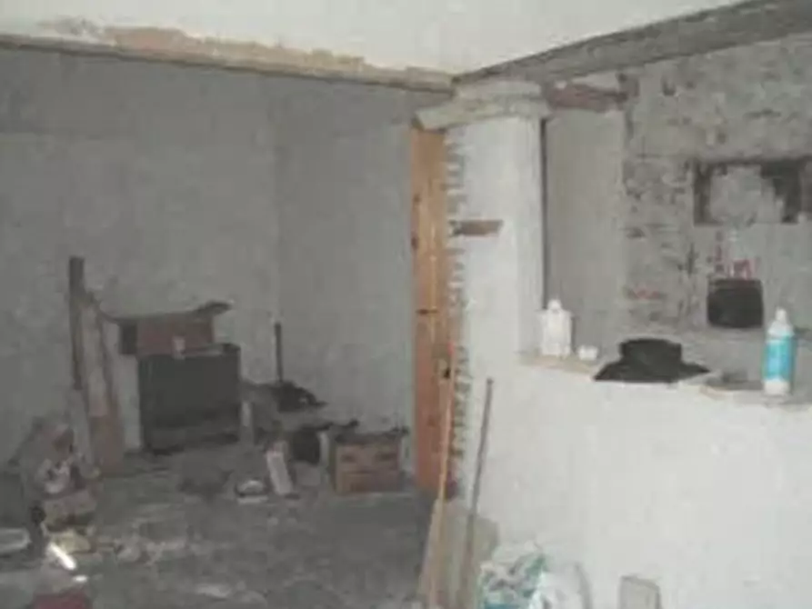 Immagine 4 di Quadrilocale in vendita  in Via Edmondo de Amicis 21 a Imperia