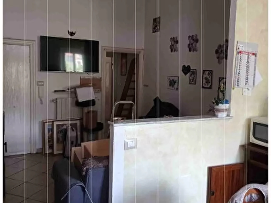 Immagine 4 di Pentalocale in vendita  in Via Roma 31 a Isola Del Cantone