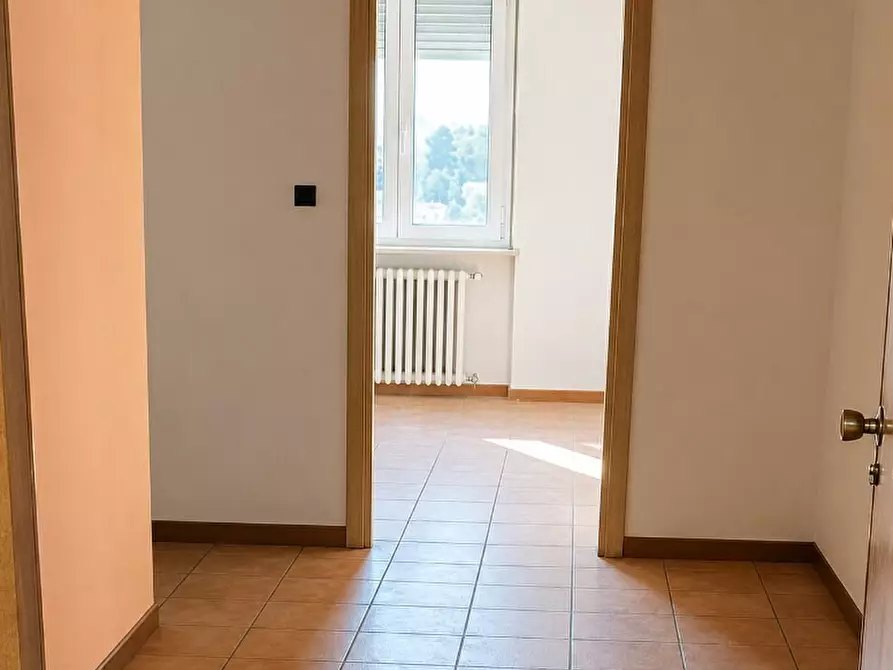 Immagine 5 di Pentalocale in vendita  in San Fosseto 132 a San Salvatore Monferrato