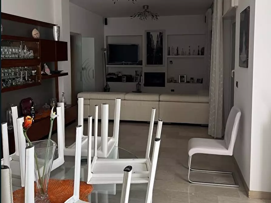 Immagine 5 di Villa in vendita  in Via Valleregia 29 a Serra Riccò