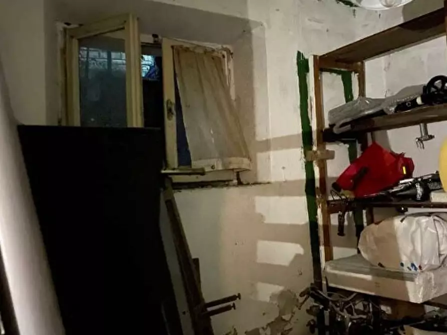 Immagine 3 di Magazzino in vendita  in Via Piacenza 369 a Chiavari