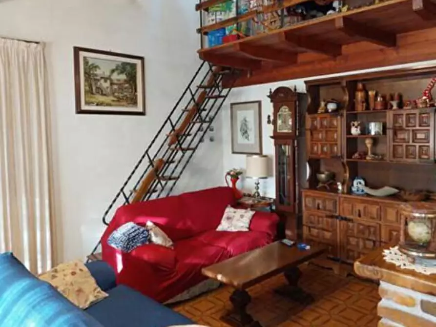 Immagine 5 di Casa bifamiliare in vendita  in Via Privata delle Rose snc a Diano San Pietro