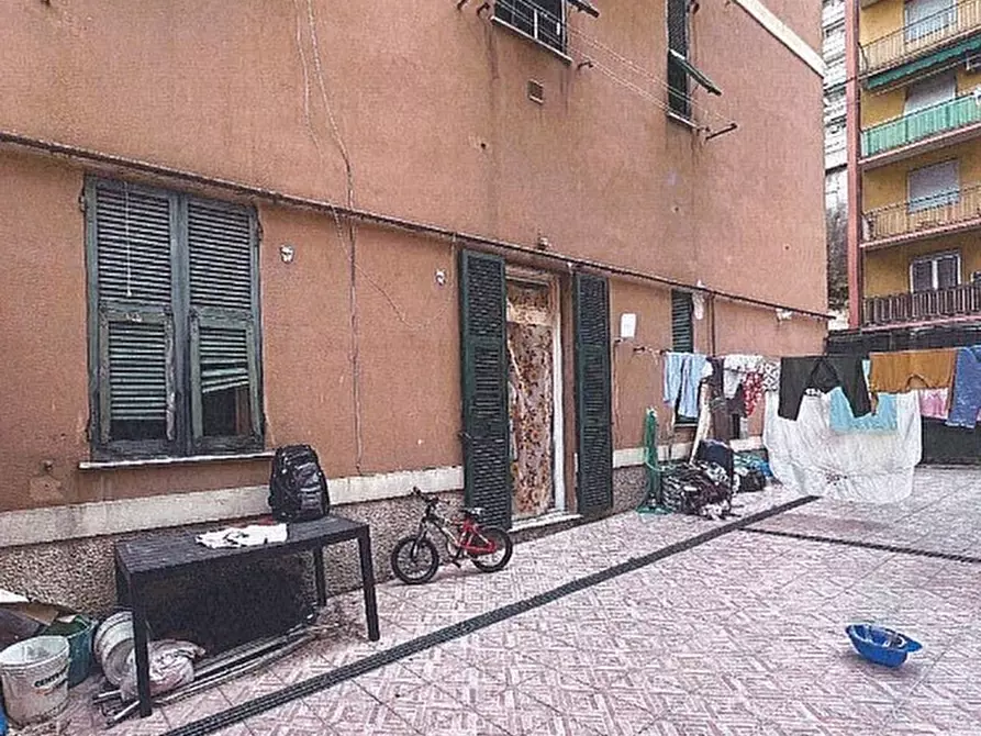 Immagine 7 di Quadrilocale in vendita  in Via Bologna 9 a Genova