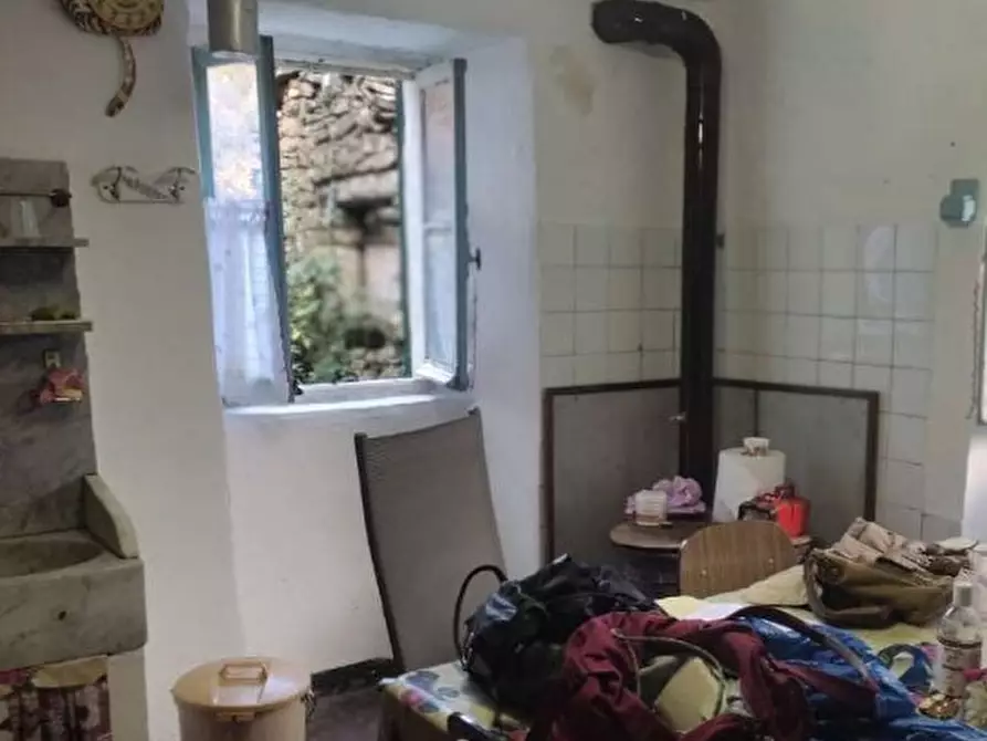 Immagine 3 di Villa in vendita  in Località Chiappa 4 a Valbrevenna