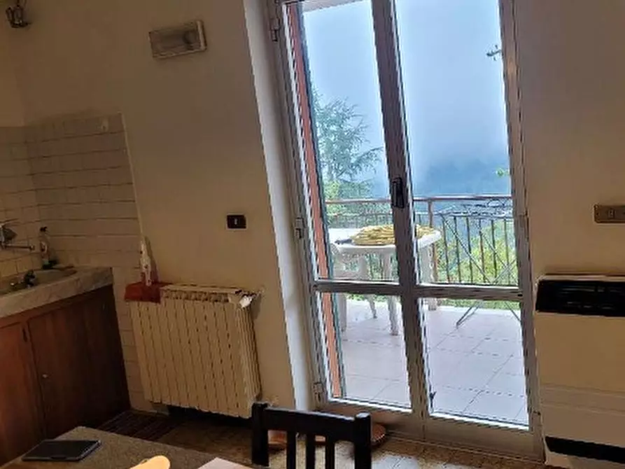 Immagine 5 di Pentalocale in vendita  in Via Balletto 5 a Bargagli