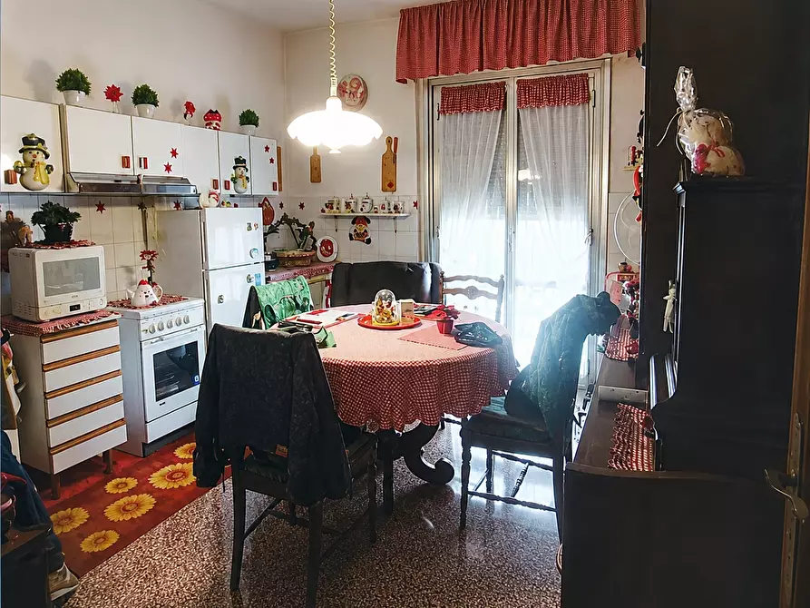 Immagine 4 di Quadrilocale in vendita  in Via Villini Ambrogio Negrone 18/17 a Genova