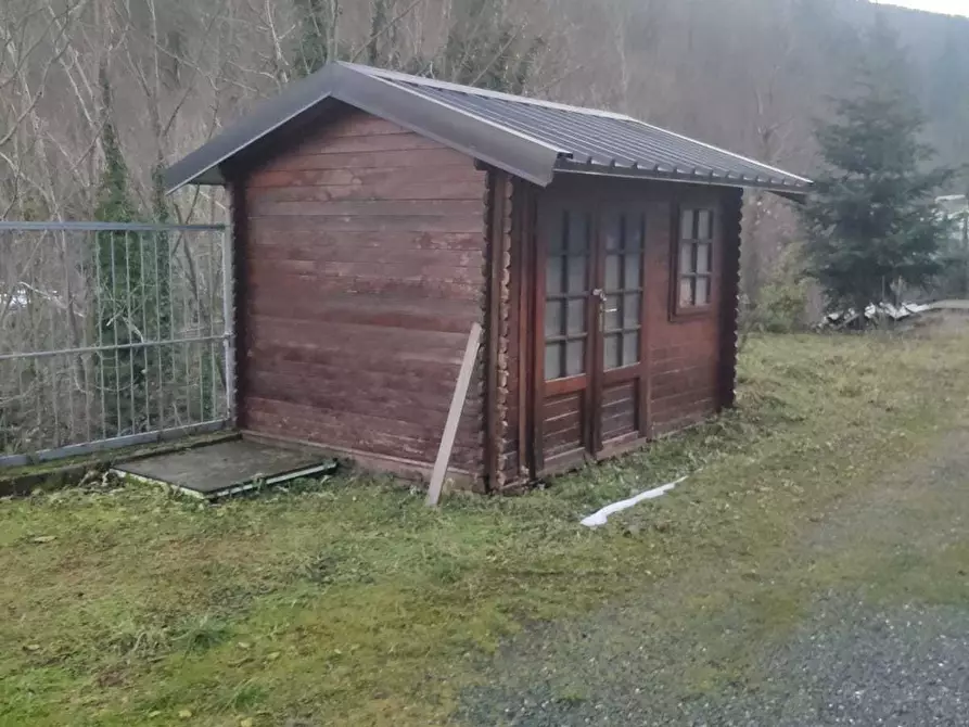 Immagine 25 di Attività artigianale in vendita  in Via Vallestura 25 D a Masone