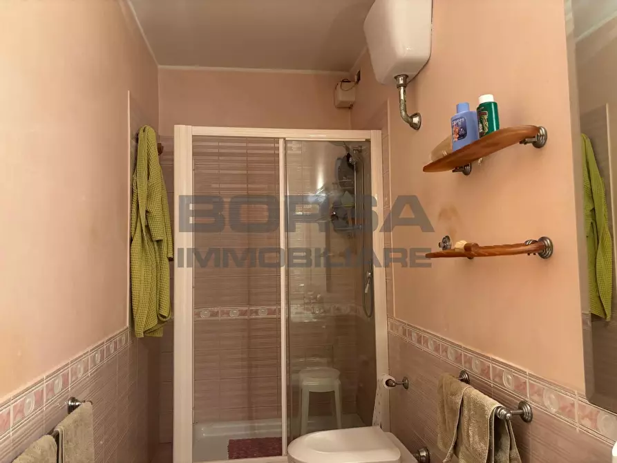 Immagine 25 di Pentalocale in vendita  in Via Enrico Mayer 67 a Livorno