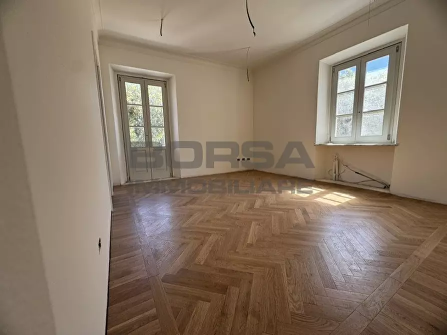 Immagine 9 di Appartamento in vendita  in Via Ombrosa 8 a Livorno