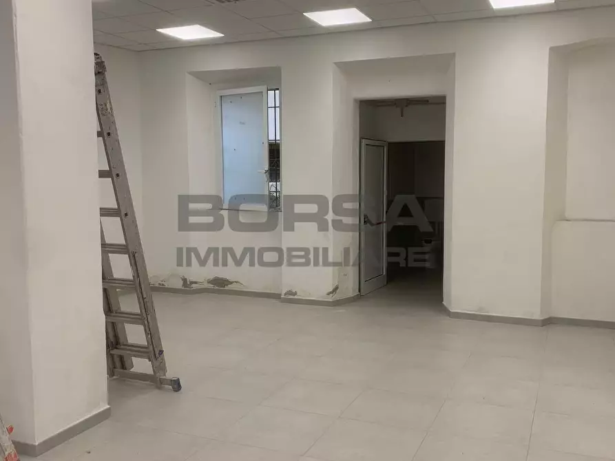 Immagine 7 di Capannone industriale in vendita  in Via Buontalenti 10 a Livorno