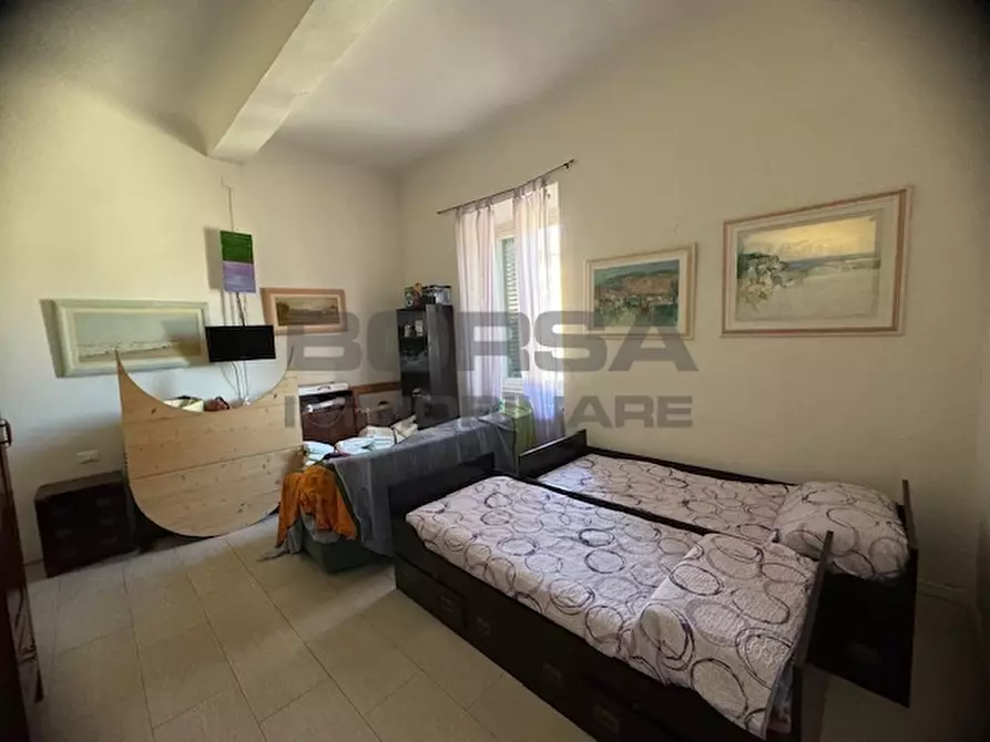 Immagine 12 di Quadrilocale in vendita  in Borgo dei Cappuccini 80 a Livorno