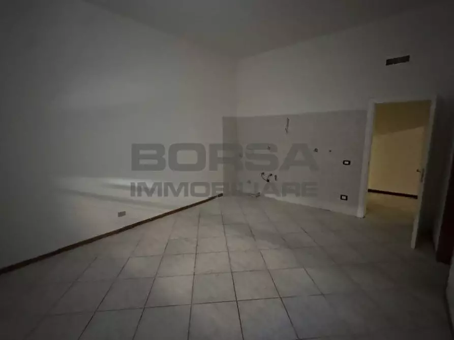 Immagine 14 di Bilocale in vendita  in Via Fagiuoli 6 a Livorno