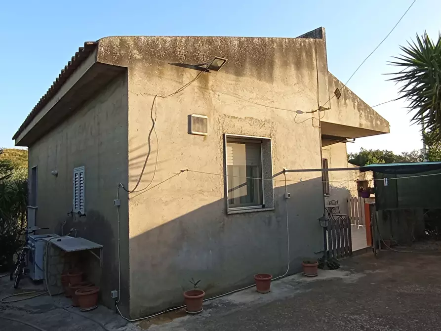 Immagine 14 di Casa indipendente in affitto  a Chiaramonte Gulfi