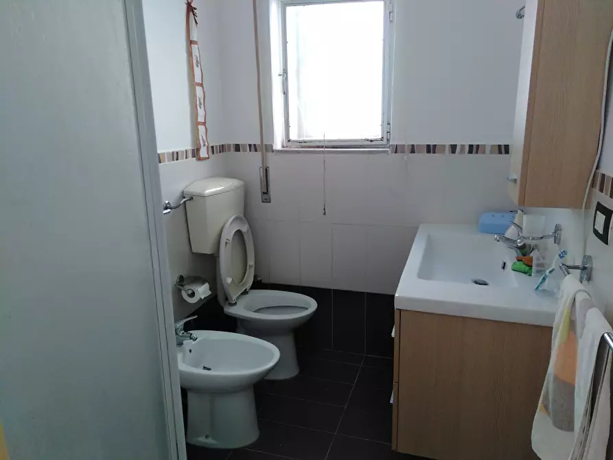 Immagine 6 di Casa indipendente in vendita  a Ragusa