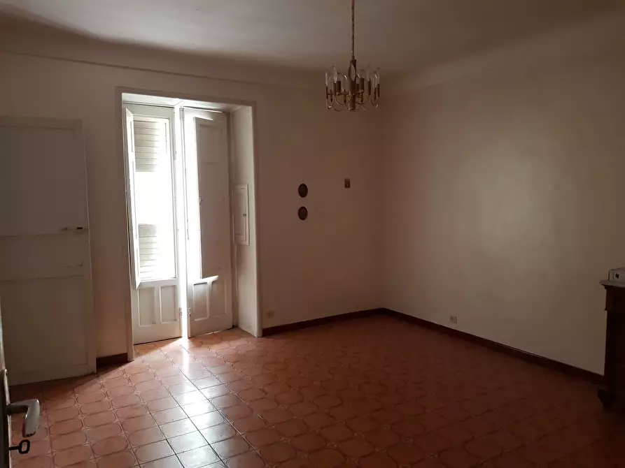 Immagine 1 di Casa indipendente in vendita  a Ragusa