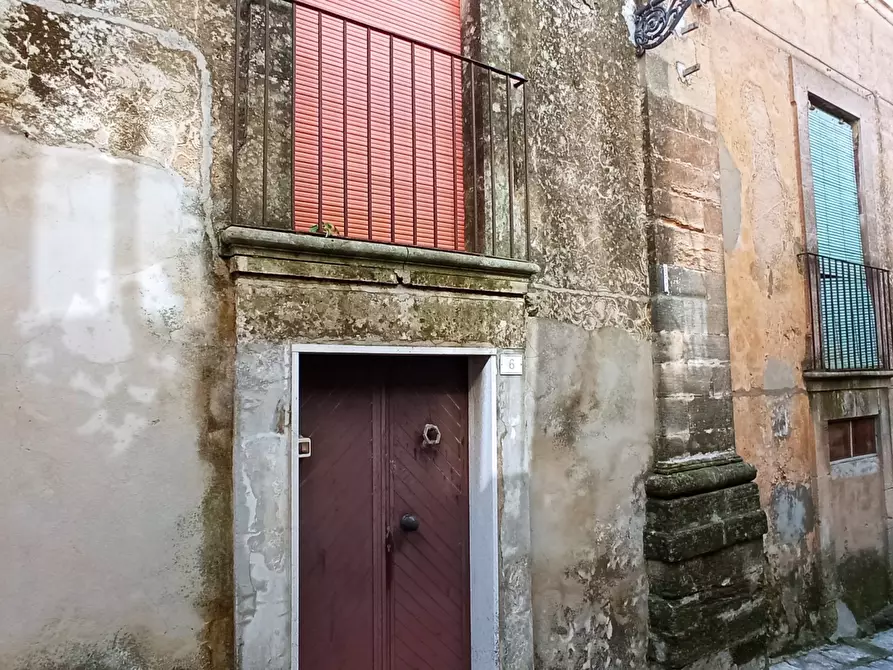 Immagine 28 di Casa indipendente in vendita  a Chiaramonte Gulfi