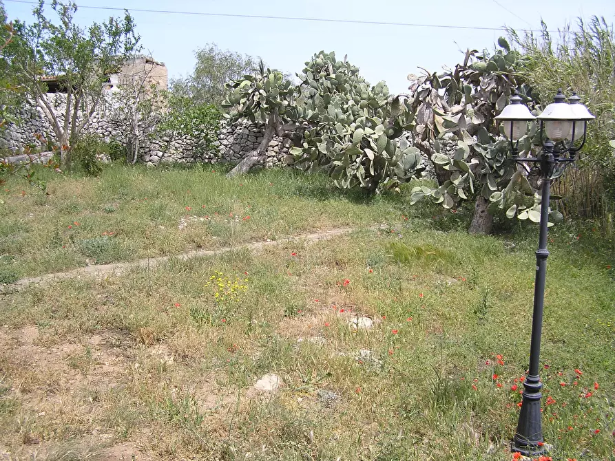 Immagine 4 di Casa indipendente in vendita  a Ragusa