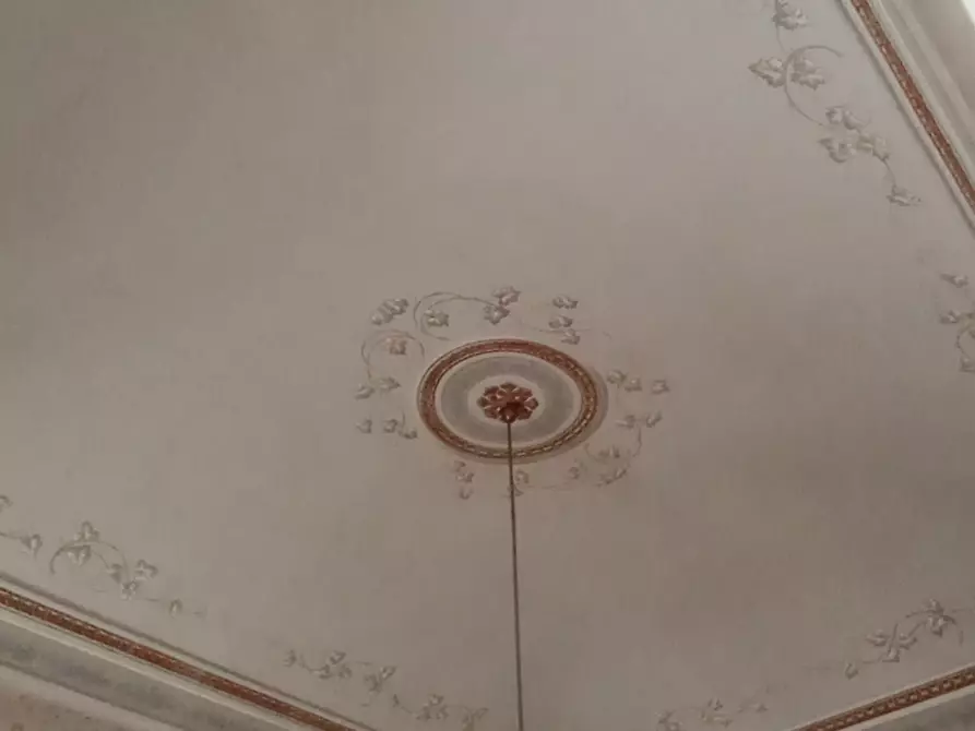 Immagine 9 di Casa indipendente in vendita  a Chiaramonte Gulfi