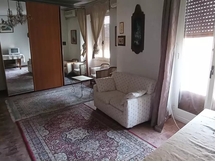 Immagine 3 di Trilocale in vendita  a Ragusa