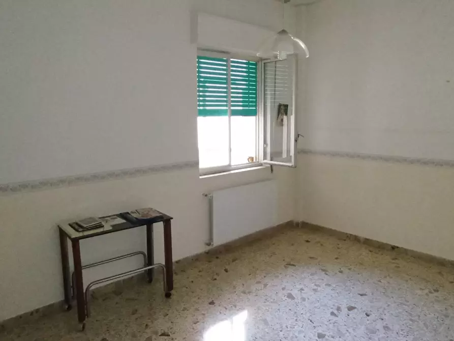 Immagine 13 di Pentalocale in vendita  a Ragusa