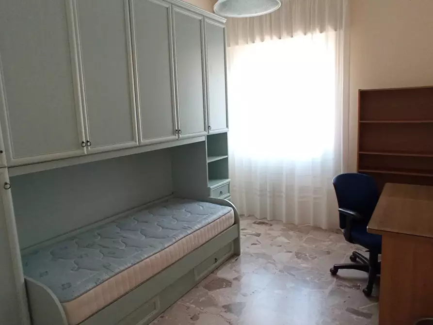 Immagine 7 di Pentalocale in vendita  a Ragusa