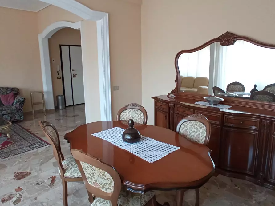 Immagine 3 di Pentalocale in vendita  a Ragusa