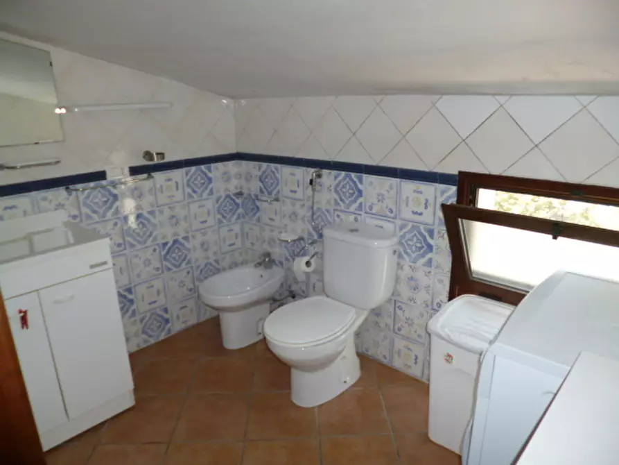 Immagine 10 di Mansarda in affitto  a Ragusa