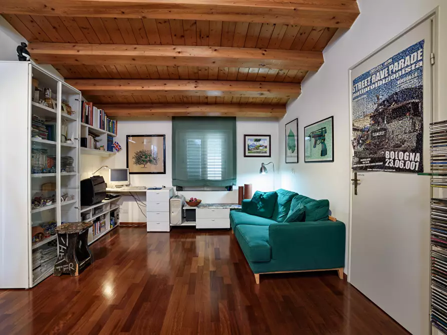 Immagine 20 di Casa indipendente in vendita  a Ragusa