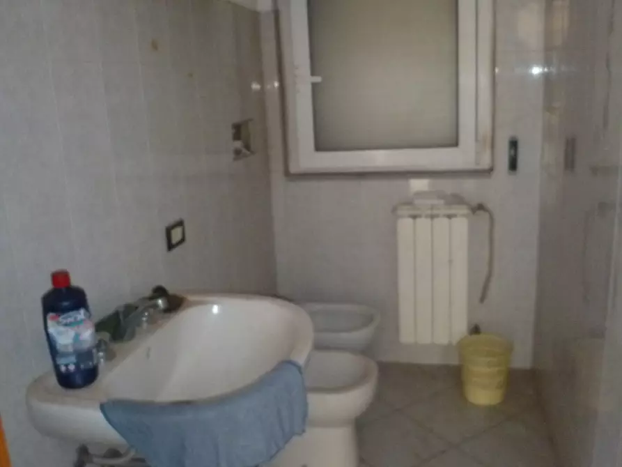 Immagine 7 di Ufficio in affitto  a Ragusa