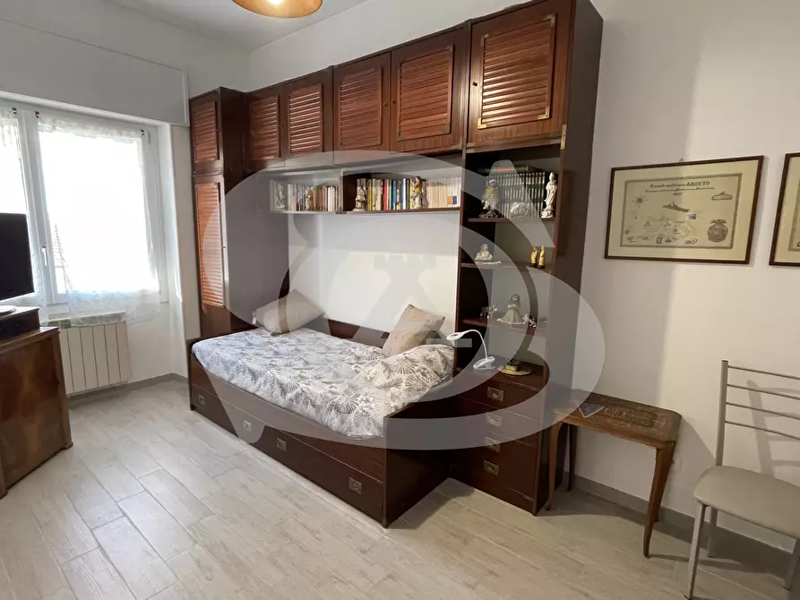 Immagine 10 di Trilocale in affitto  in Via Roma 9 a Ospedaletti