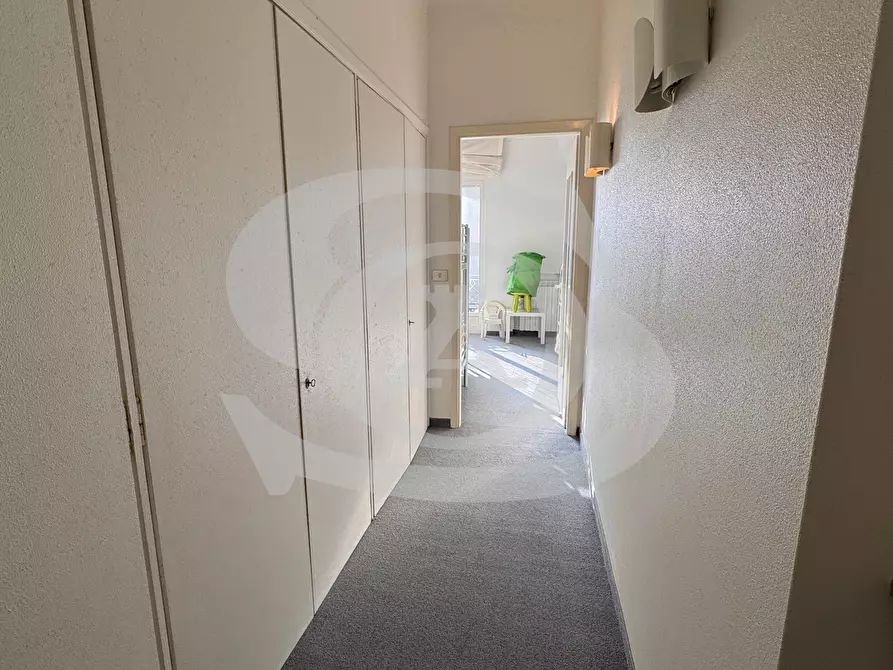 Immagine 18 di Quadrilocale in vendita  in Corso degli Inglesi 539 a San Remo