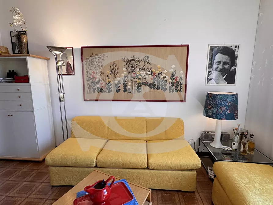 Immagine 12 di Bilocale in vendita  in Via Padre Semeria 54 a Ospedaletti