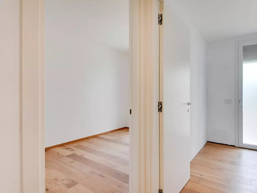 Immagine 18 di Quadrilocale in vendita  in Via L. C. Farini 291 a Cesena