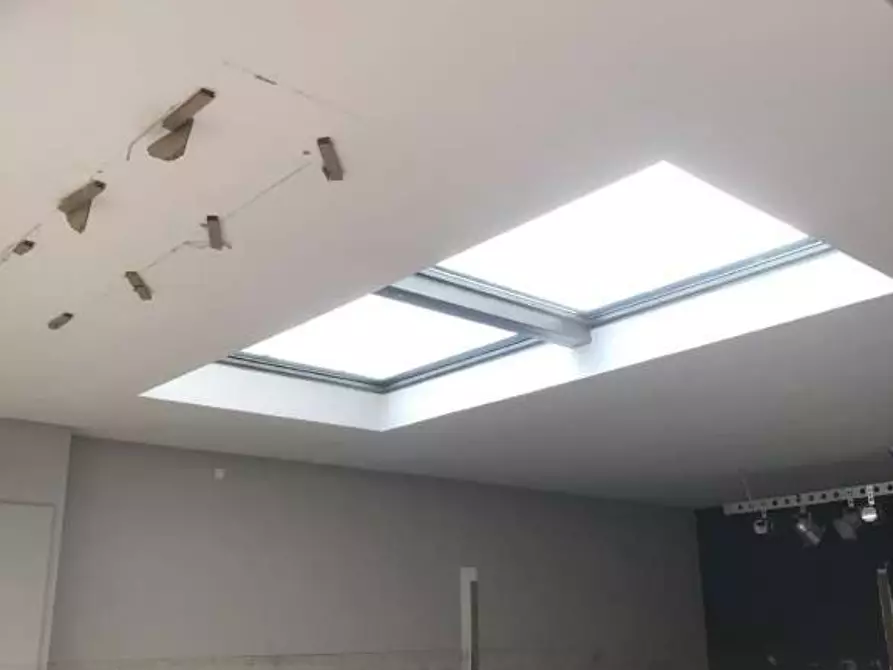 Immagine 6 di Showroom in vendita  a Forli'