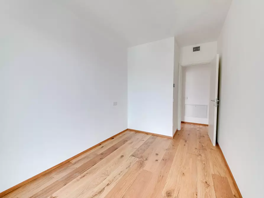 Immagine 43 di Quadrilocale in vendita  in Via L. C. Farini 291 a Cesena