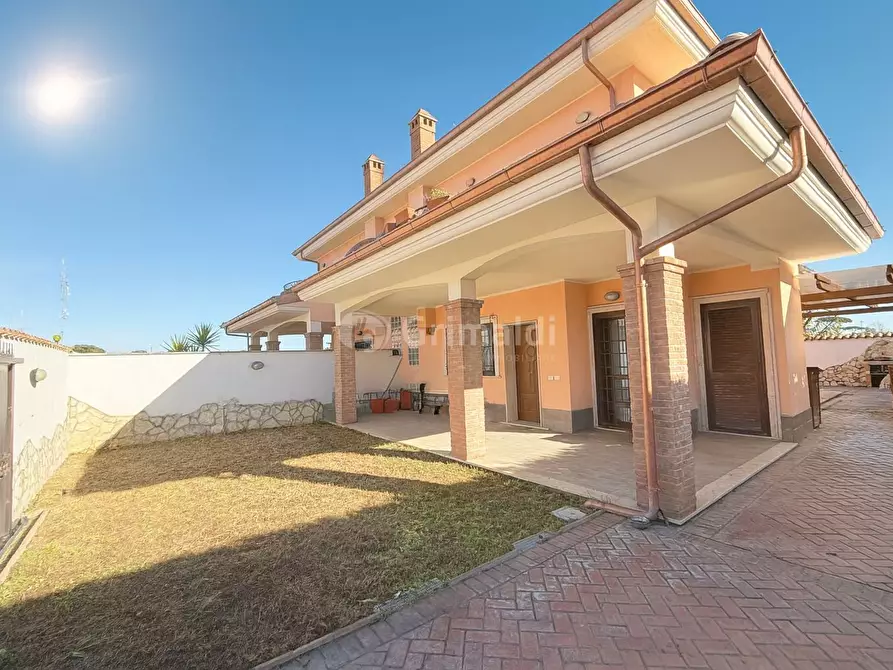 Immagine 1 di Casa bifamiliare in vendita  in Via Casal di Claudia 84 a Anzio